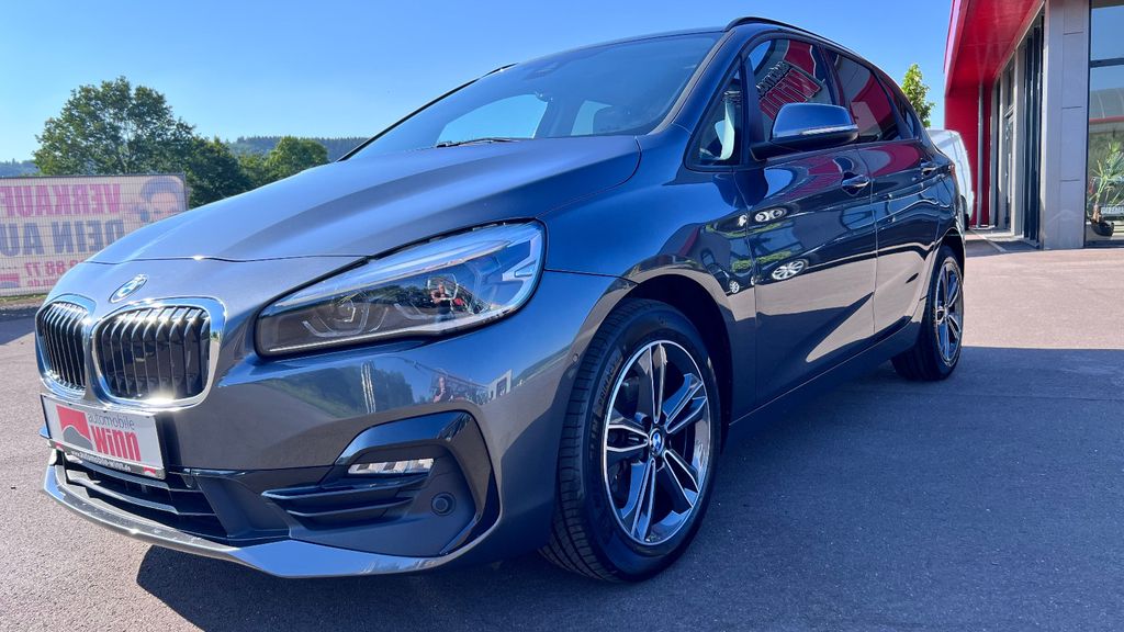 BMW 218i Active Tourer Sport Line Automatik*1. HAND*