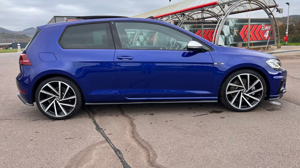 VW Golf VII R 4Motion 1. HAND + Scheckheft