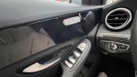 MERCEDES-BENZ C 200 T-Modell CGI **LED+Sportsitze+NAVI+Sitzh**